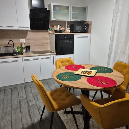 Apartman Na Jezeru Zagrzeb Zewnętrze zdjęcie