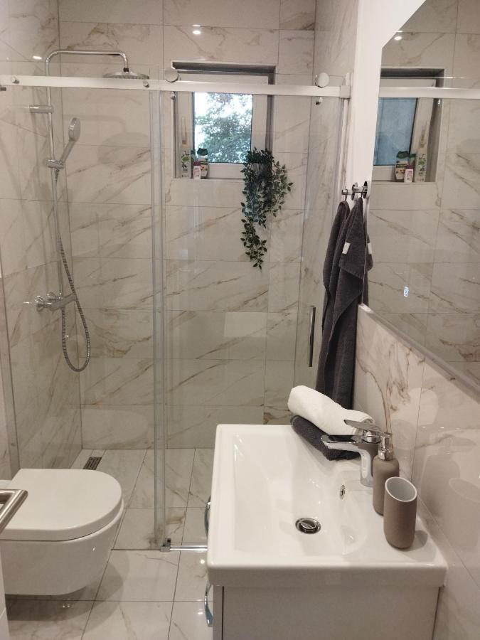Apartman Na Jezeru Zagrzeb Zewnętrze zdjęcie